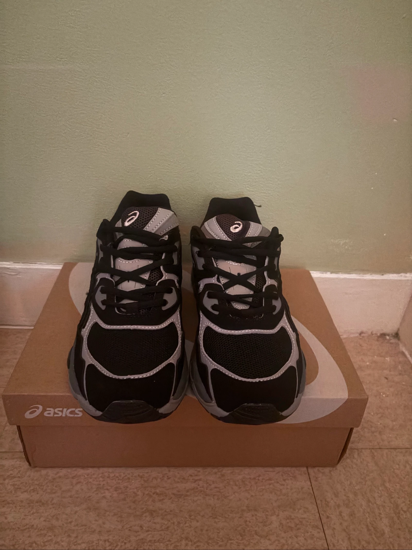 Asics nyc gel noir 